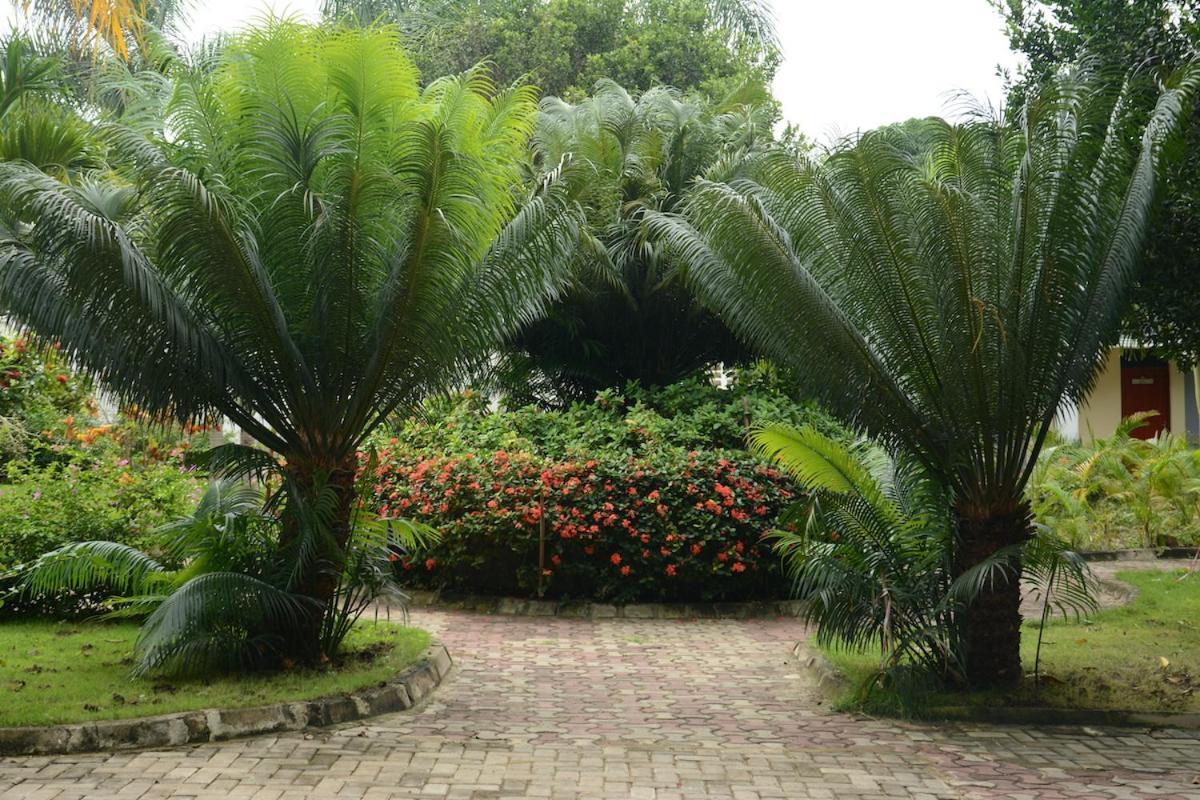 Kimere Resort Bagamoyo Esterno foto